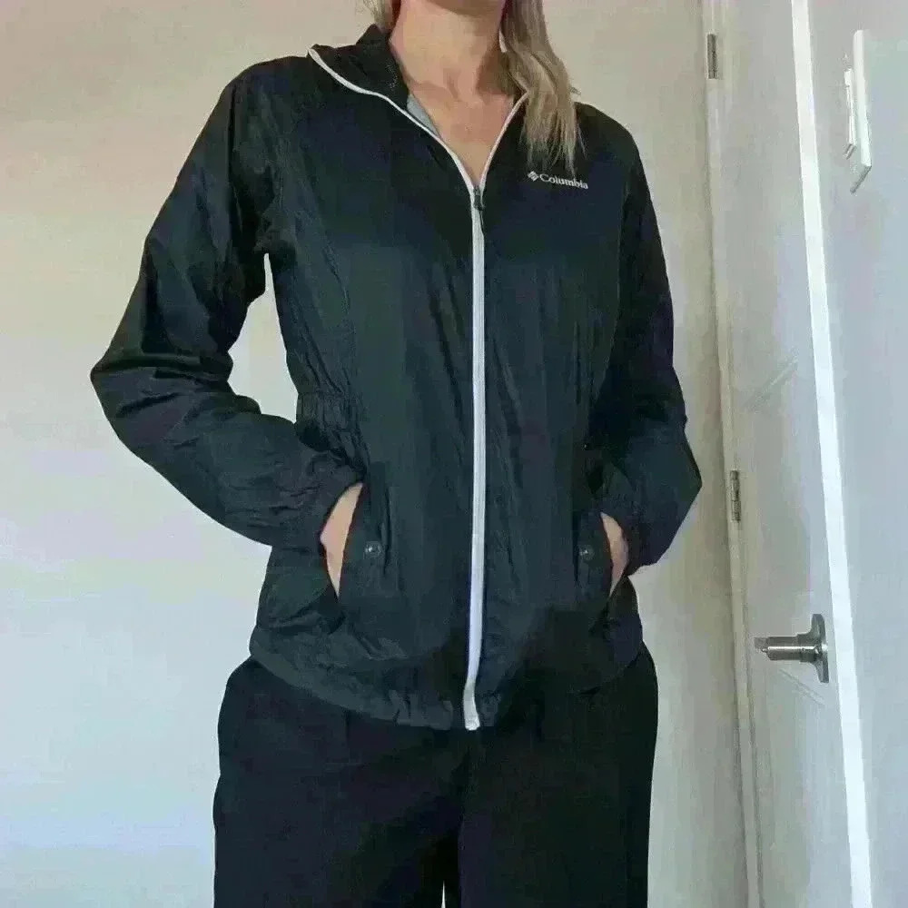 Columbia, windbreaker jacket,  black, elastic waist, size XS